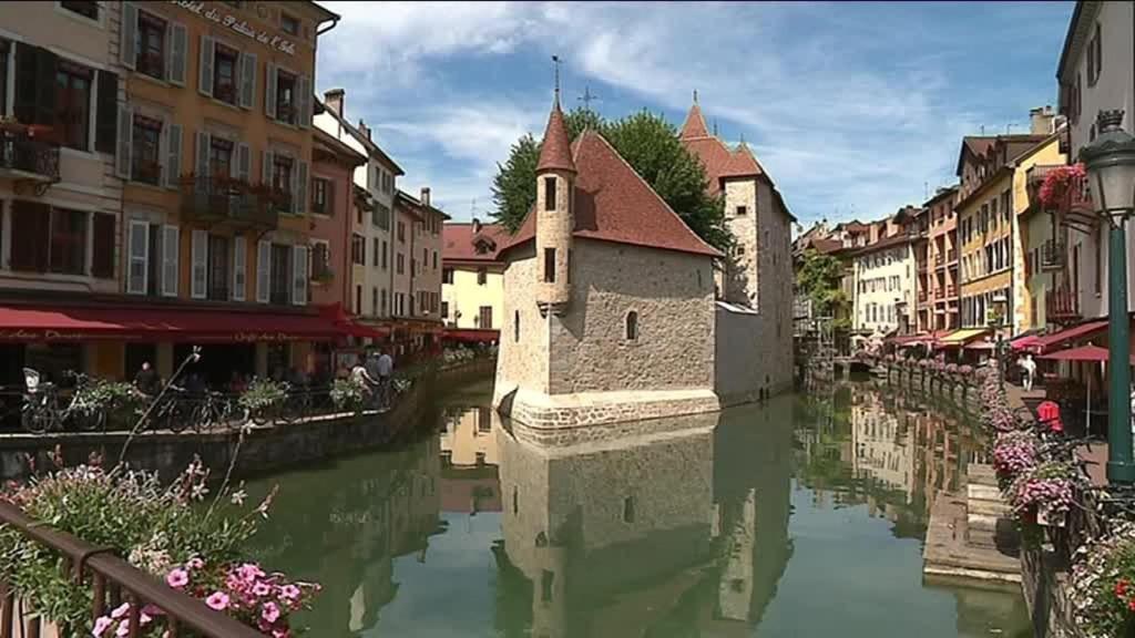 Bed and Breakfast Escapade Champetre Hauteville-sur-Fier Екстер'єр фото