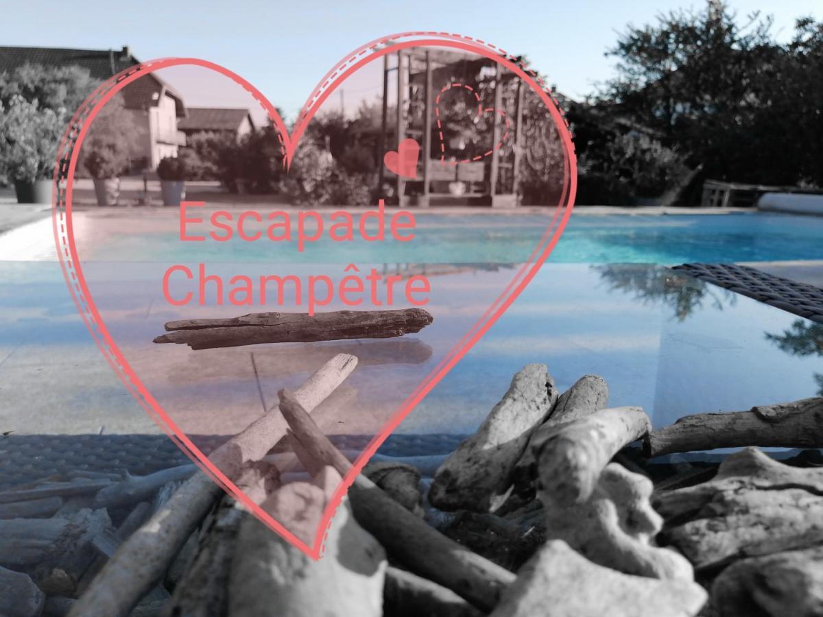 Bed and Breakfast Escapade Champetre Hauteville-sur-Fier Екстер'єр фото