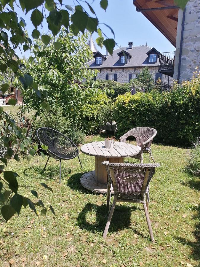 Bed and Breakfast Escapade Champetre Hauteville-sur-Fier Екстер'єр фото